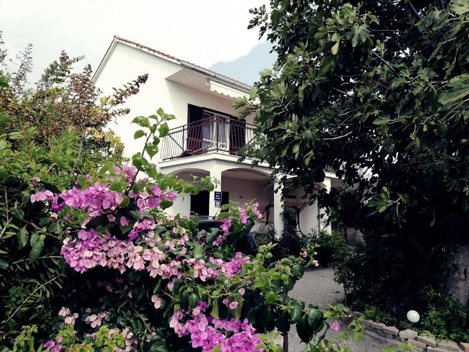 Holiday House Maja Podglavica Екстер'єр фото